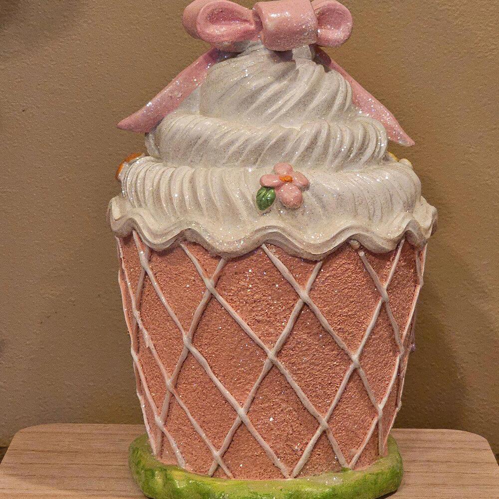 Easter LED Light-up Cupcake House - Picture 4 of 9